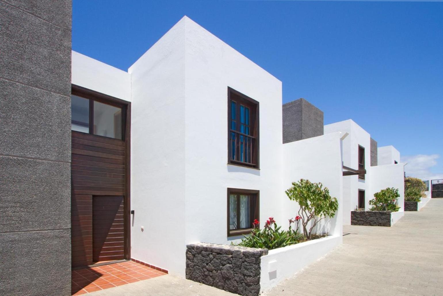 Villa Julianne 2 بويرتو ذيل كارمين المظهر الخارجي الصورة