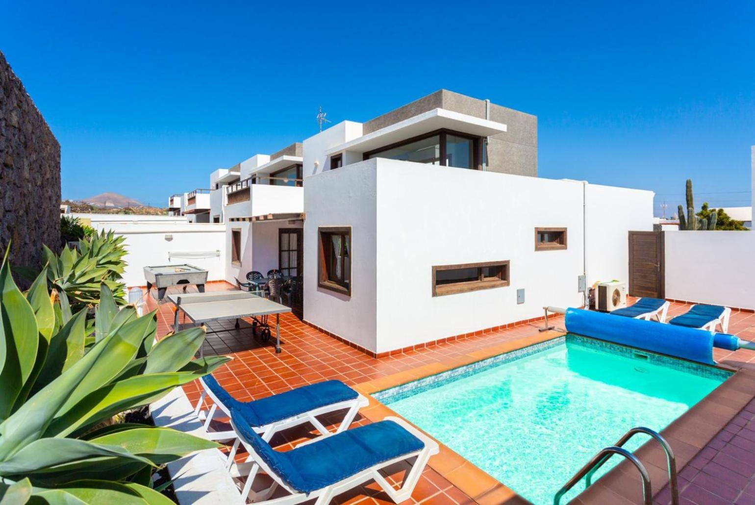 Villa Julianne 2 بويرتو ذيل كارمين المظهر الخارجي الصورة